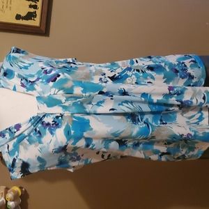 Ladies Sleeveless Top - L